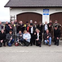 Weilheimer Pferdefreunde besuchen privates Kutschenmuseum